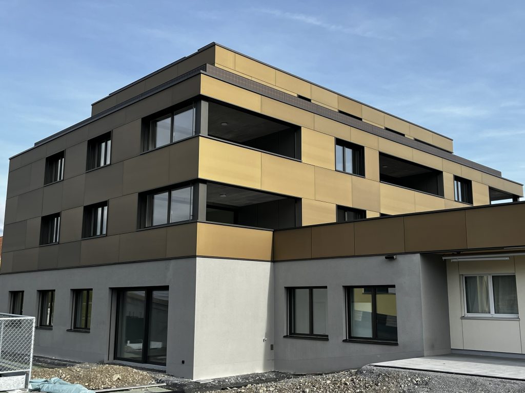 Erstvermietung: 3.5 Zimmer Wohnung (2OG Süd) 89m2 mit Loggia